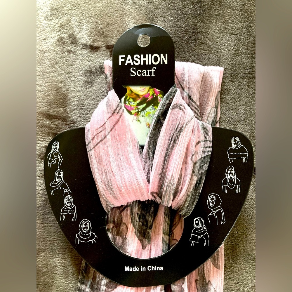 New! Spring&Summer Fashion Scarf In pink and gray. Lightweight material